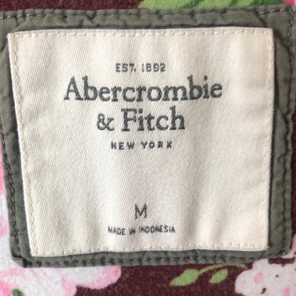 A&F Floral Tank - Picture 5 of 5